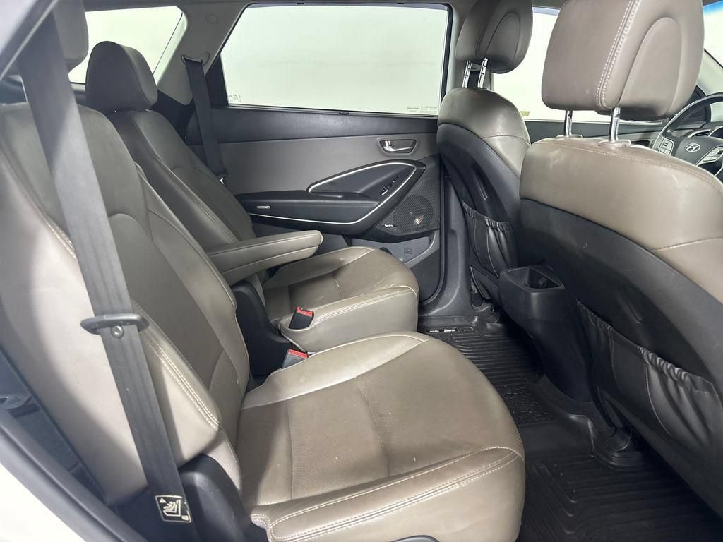 Used 2019 Hyundai Santa Fe XL FWD image 7