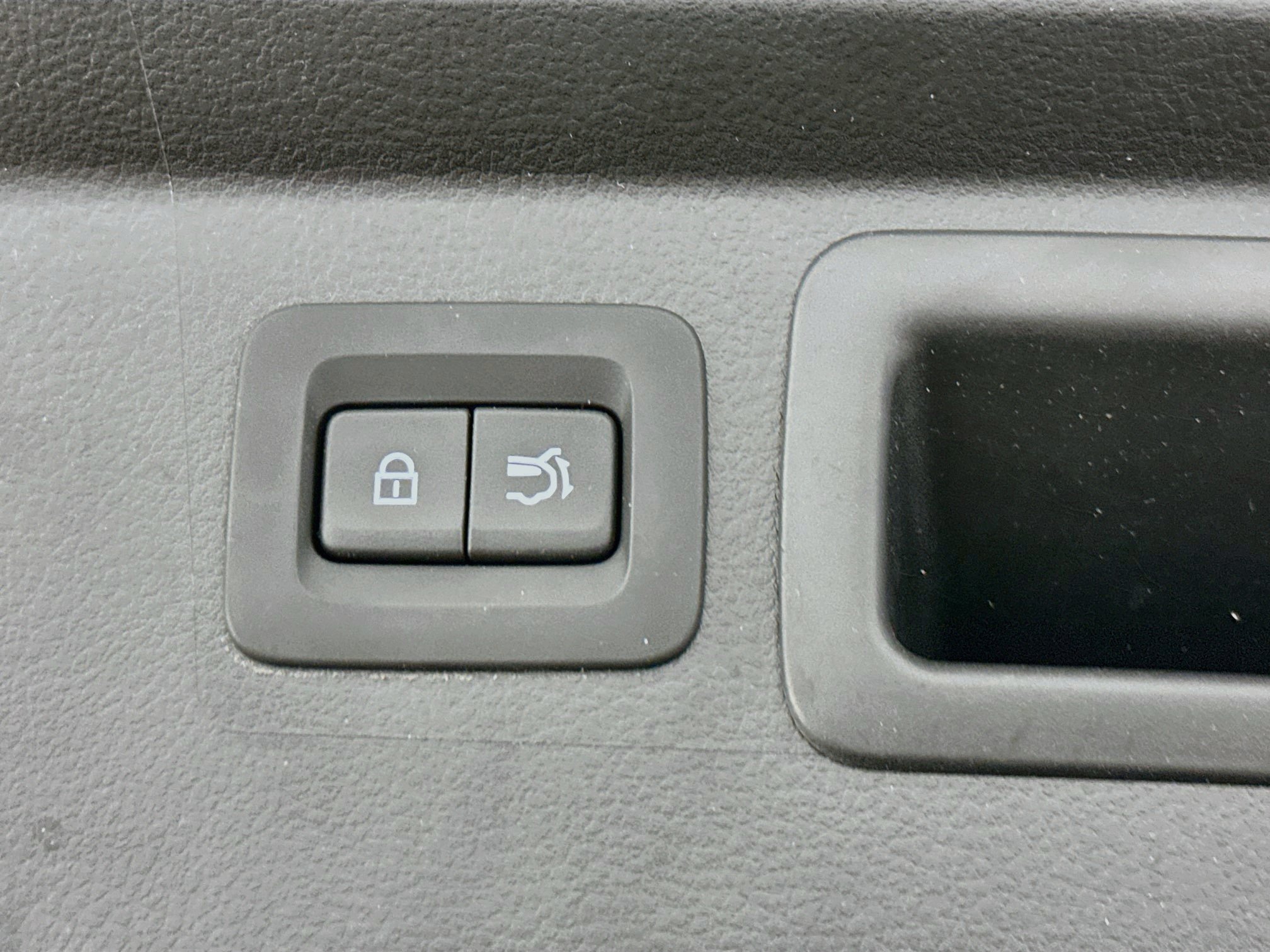 Used 2025 MAZDA CX-50 AWD 2.5 S w/ Preferred Package image 31