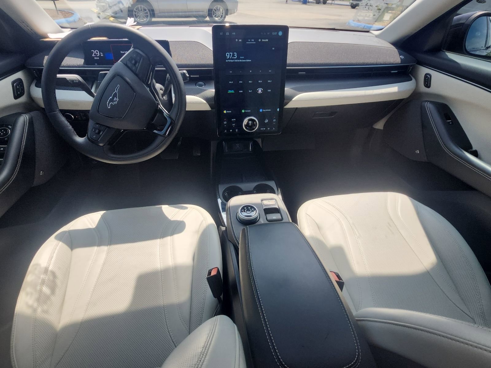 Used 2024 Ford Mustang Mach-E Premium RWD image 9