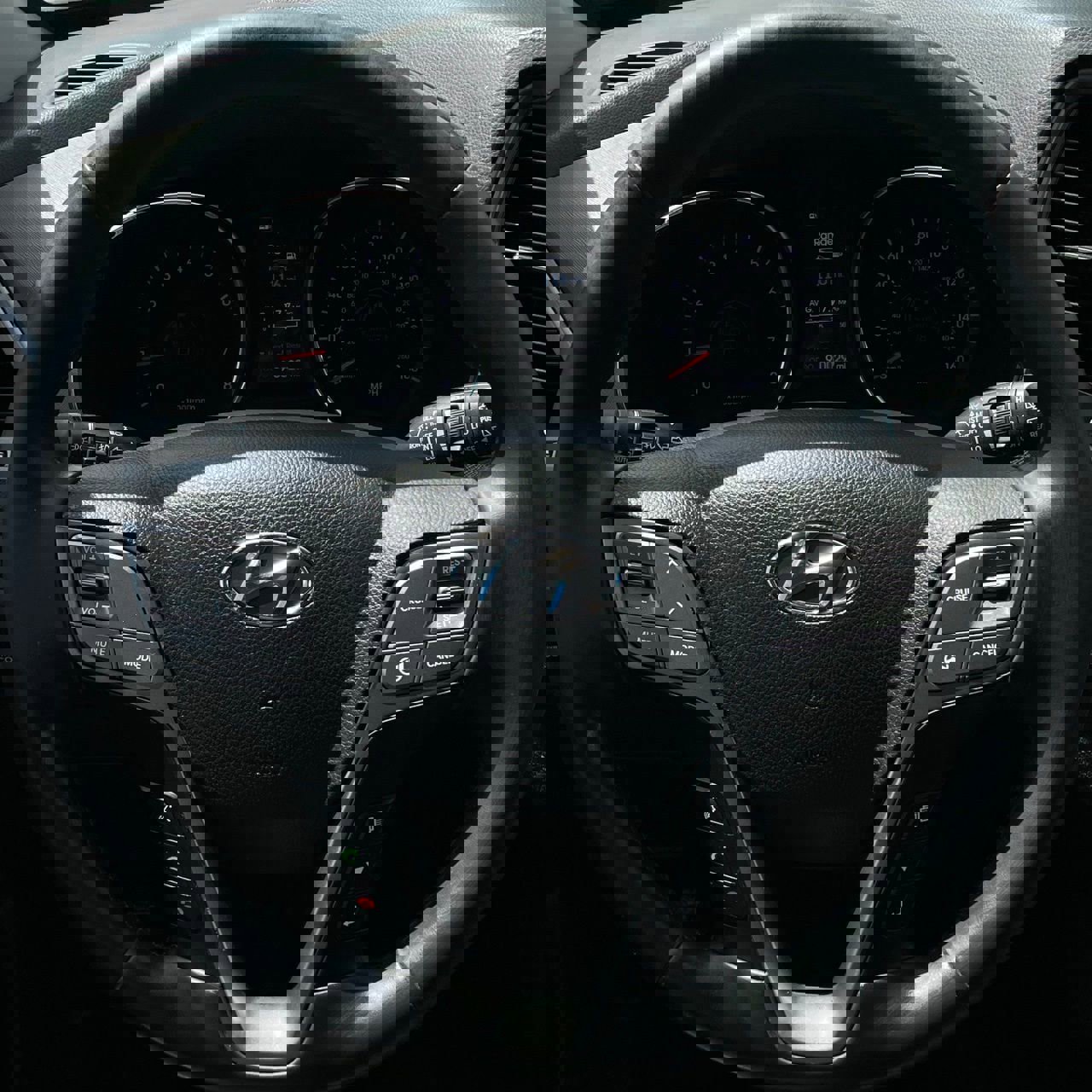 Used 2013 Hyundai Santa Fe Sport 2.0T image 12