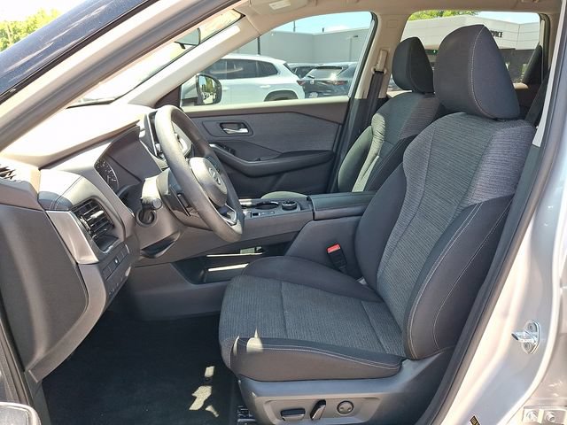 Used 2021 Nissan Rogue SV AWD/4WD image 15