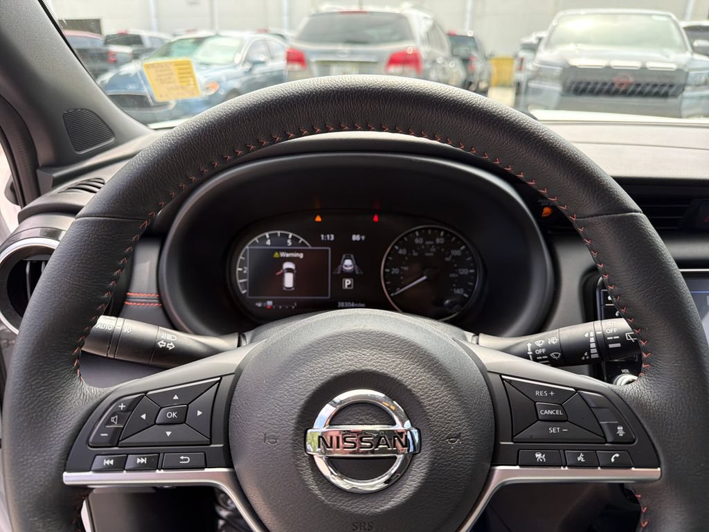 Certified 2021 Nissan Kicks SR FWD image 22