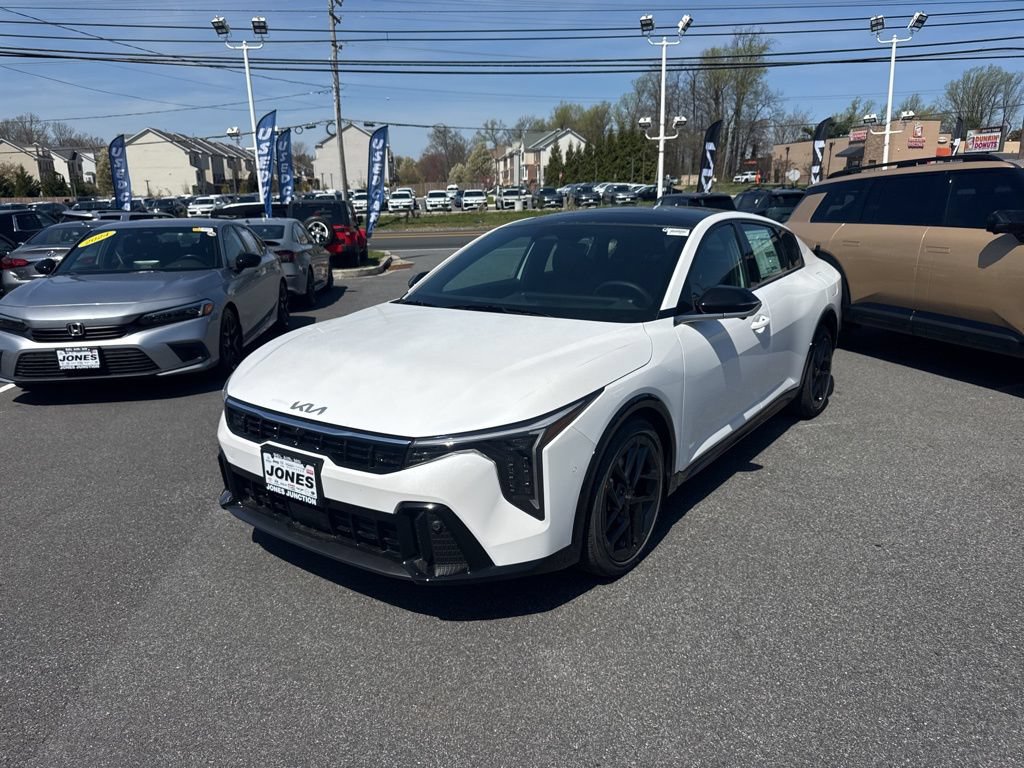 New 2026 Kia K4 GT-Line Turbo FWD image 1