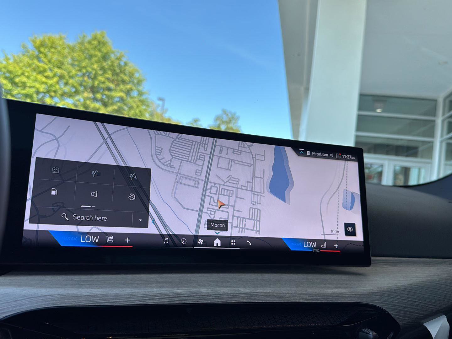 Used 2025 BMW 430i xDrive w/ Premium Package image 23