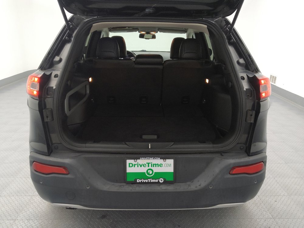 Used 2017 Jeep Cherokee Limited image 29