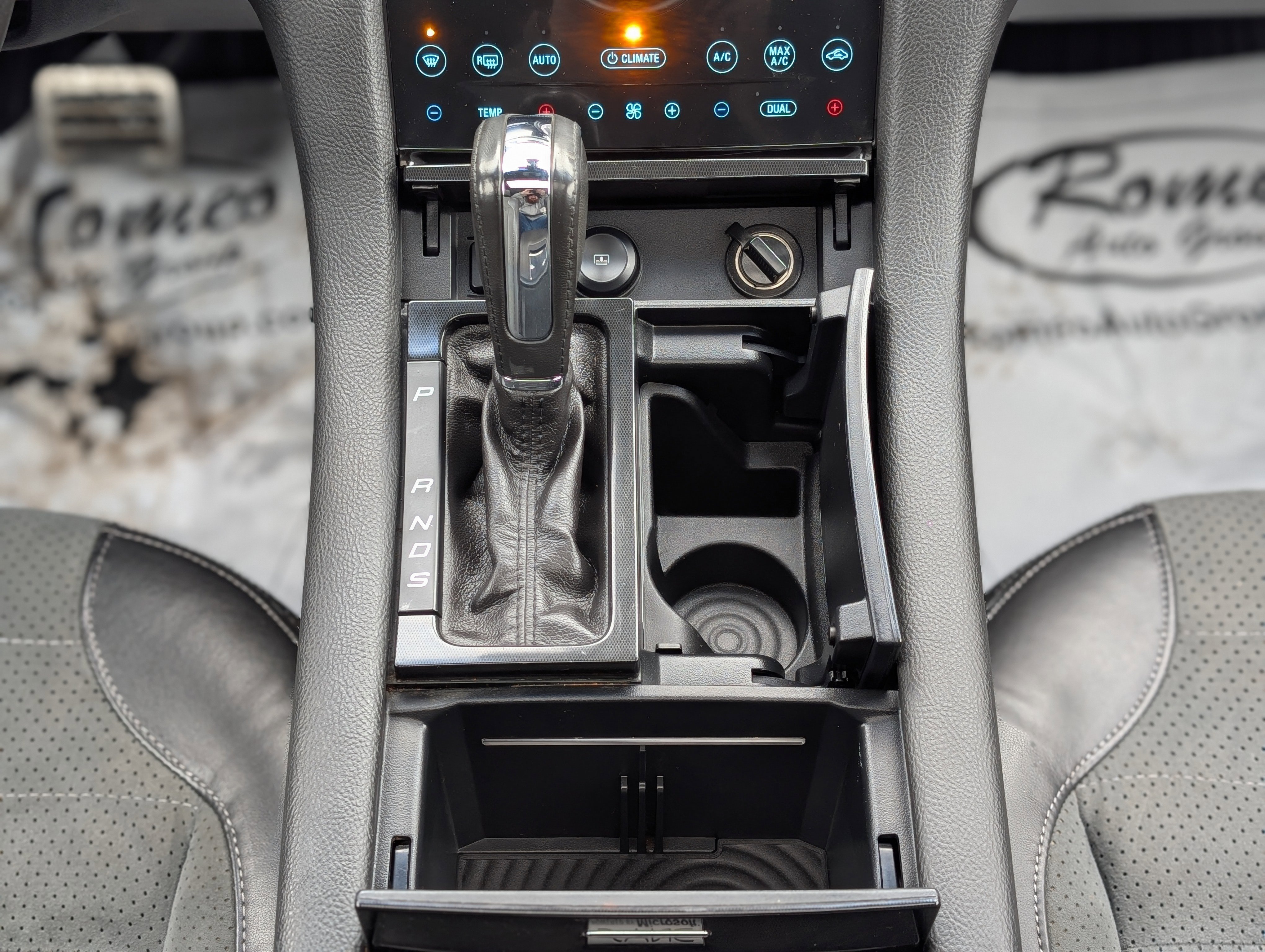 Used 2014 Ford Taurus SHO w/ Equipment Group 401A image 24