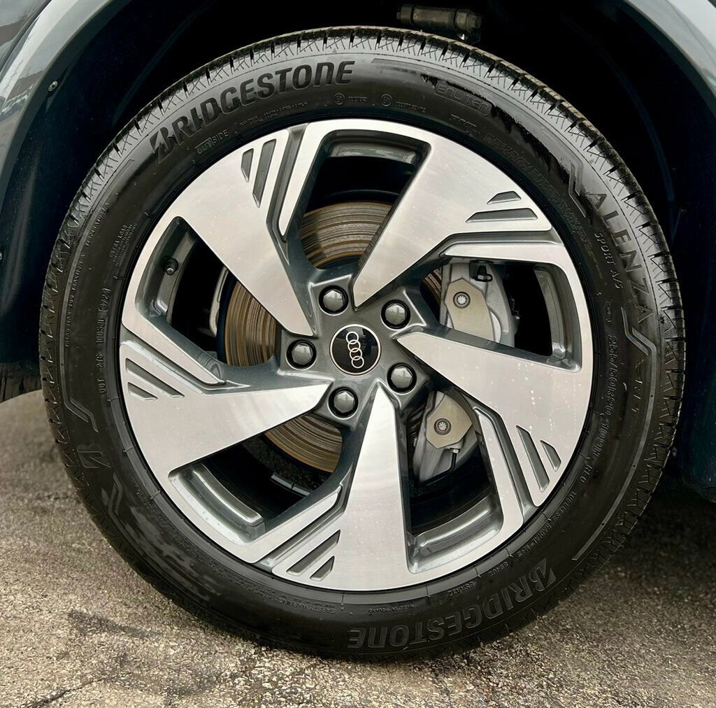 Used 2025 Audi Q6 e-tron Premium Plus w/ Premium Plus image 35