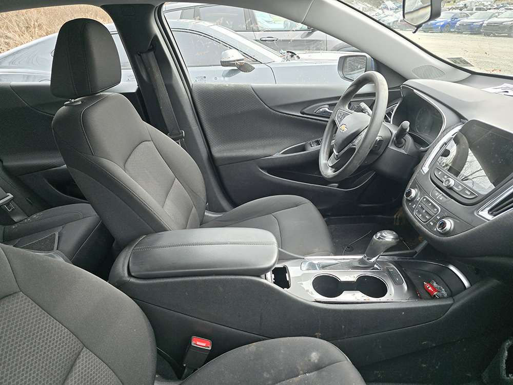 Used 2020 Chevrolet Malibu LT FWD image 5