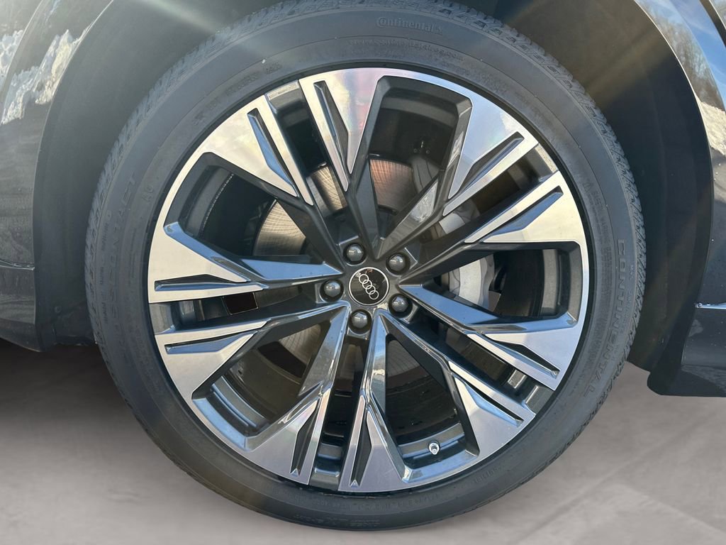 New 2026 Audi Q8 Premium Plus AWD/4WD image 14