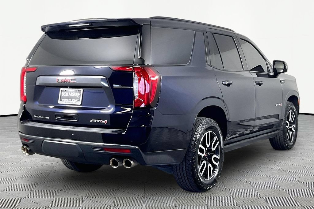 Used 2024 GMC Yukon AT4 w/ AT4 Premium Package AWD/4WD image 6