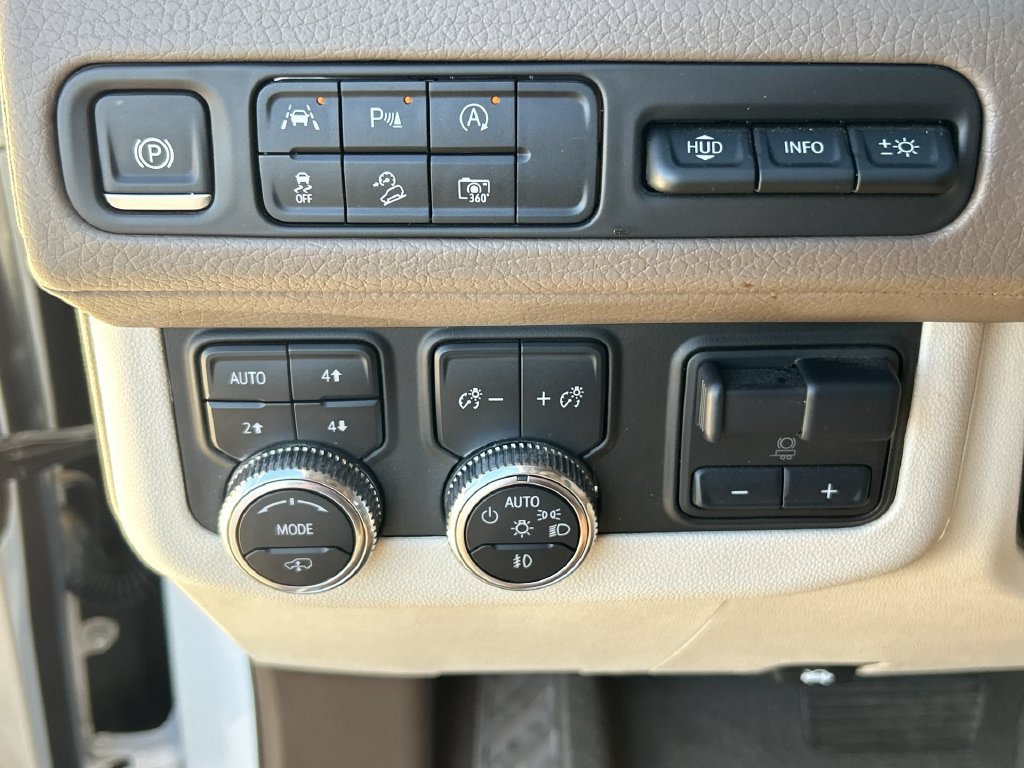 Used 2024 GMC Yukon XL Denali w/ Max Trailering Package AWD/4WD image 18