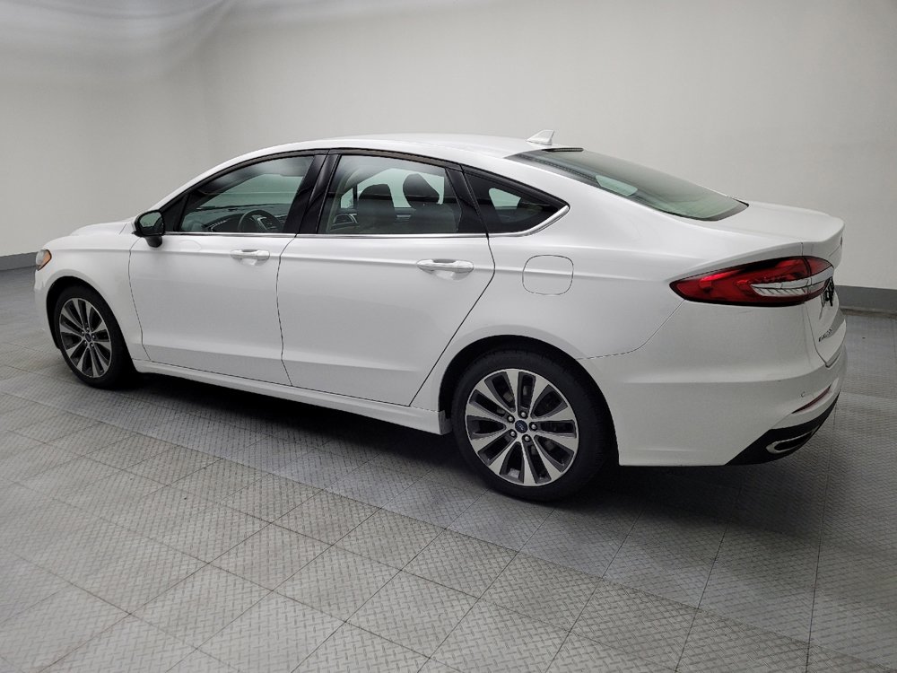 Used 2020 Ford Fusion SE image 3