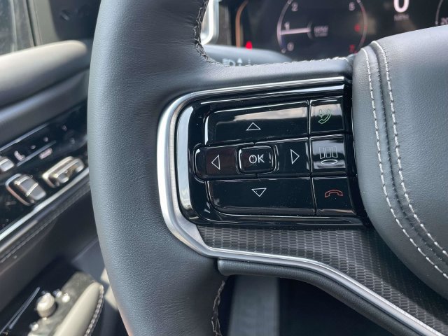 New 2026 Jeep Grand Wagoneer L Summit w/ Premium Group III AWD/4WD image 29