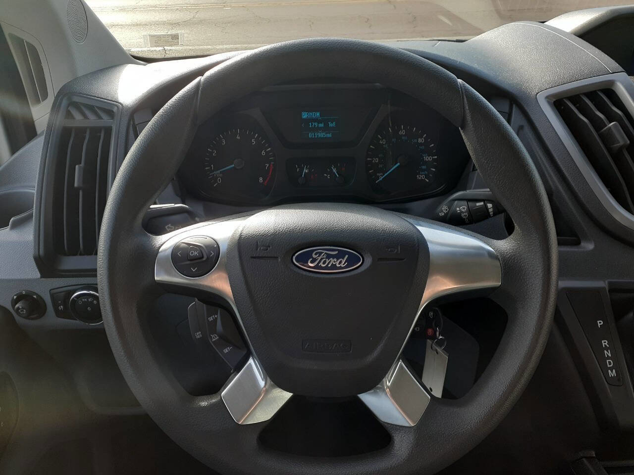 Used 2015 Ford Transit 350 XLT image 12