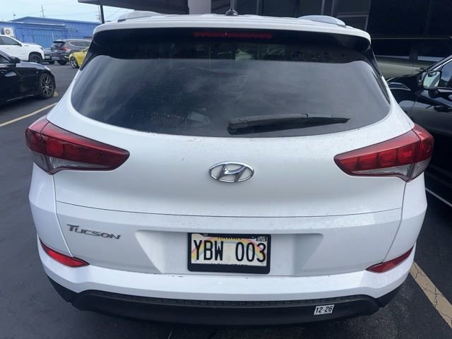 Used 2016 Hyundai Tucson SE w/ Option Group 02 FWD image 4