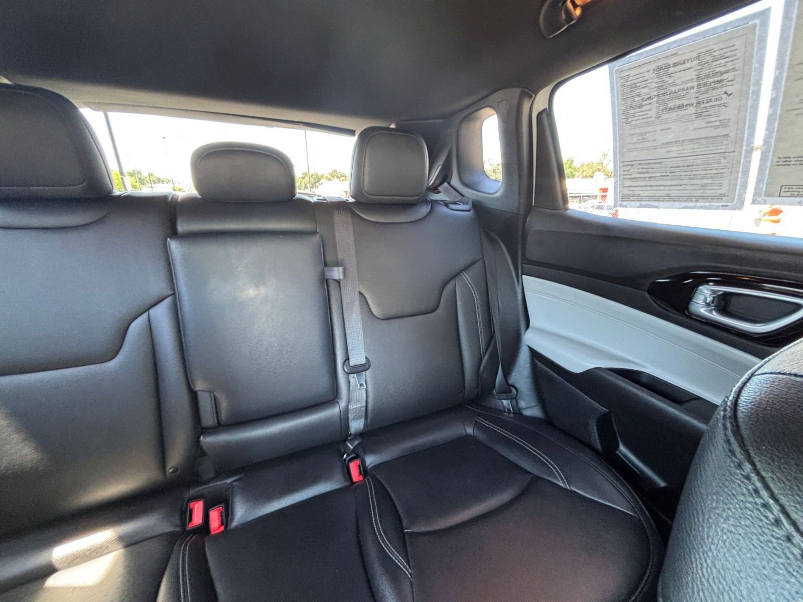 Used 2025 Jeep Compass Limited AWD/4WD image 38