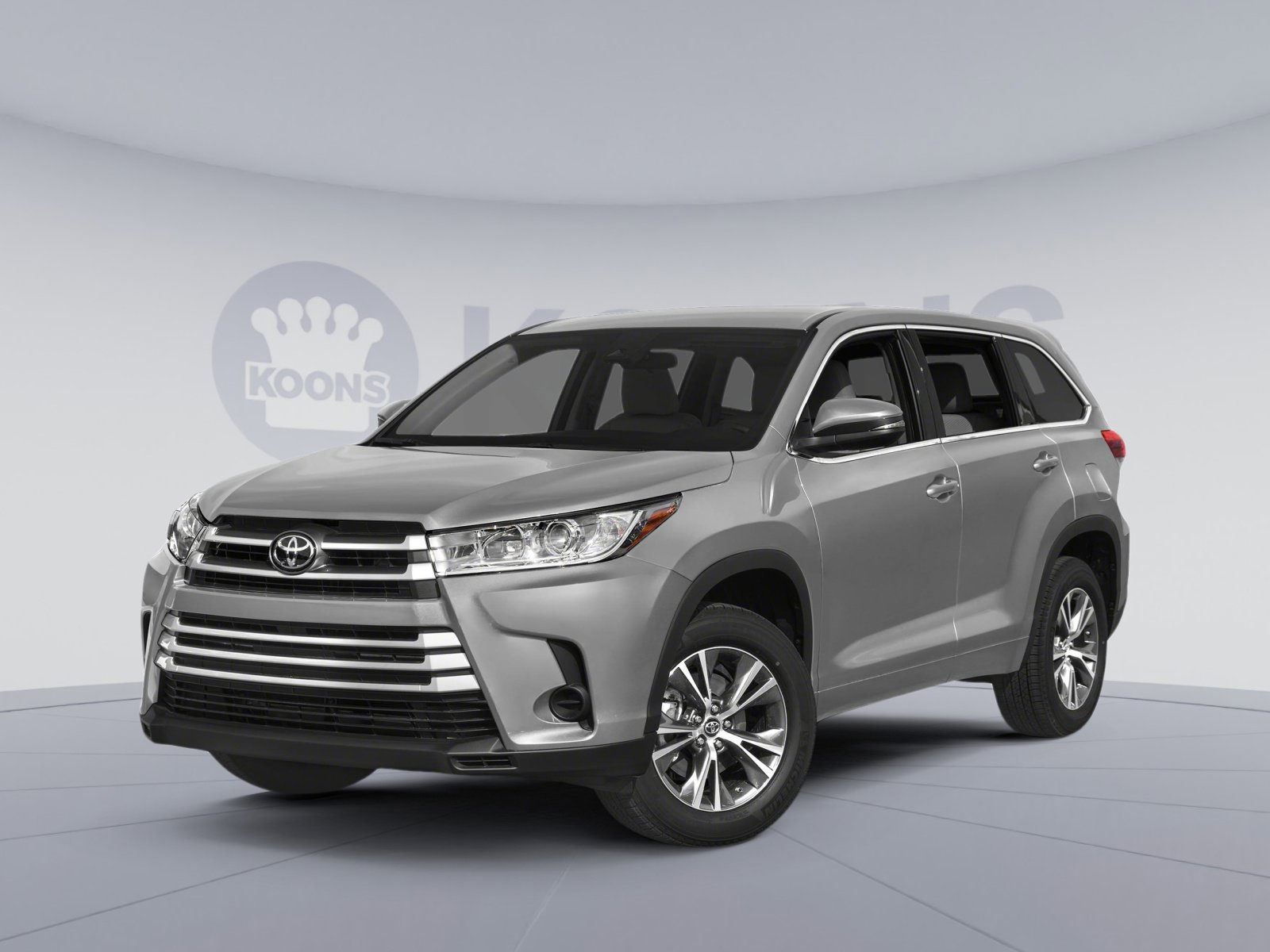 Used 2019 Toyota Highlander LE image 1