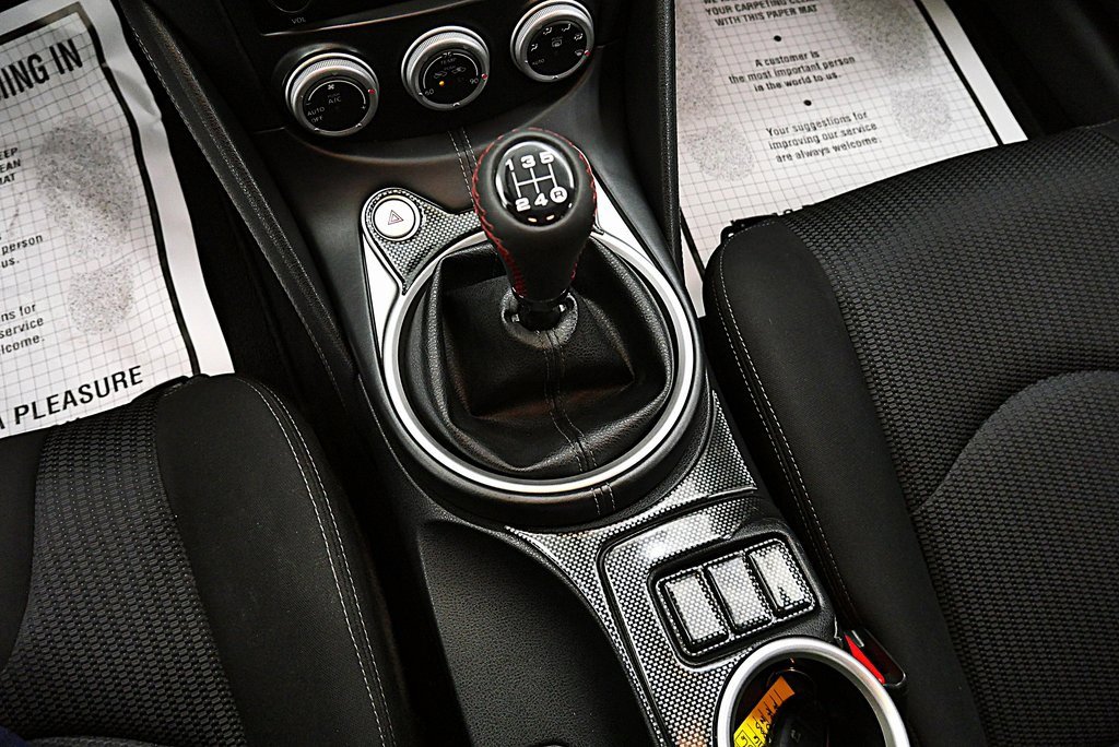 Used 2016 Nissan 370Z w/ Sport Package image 28