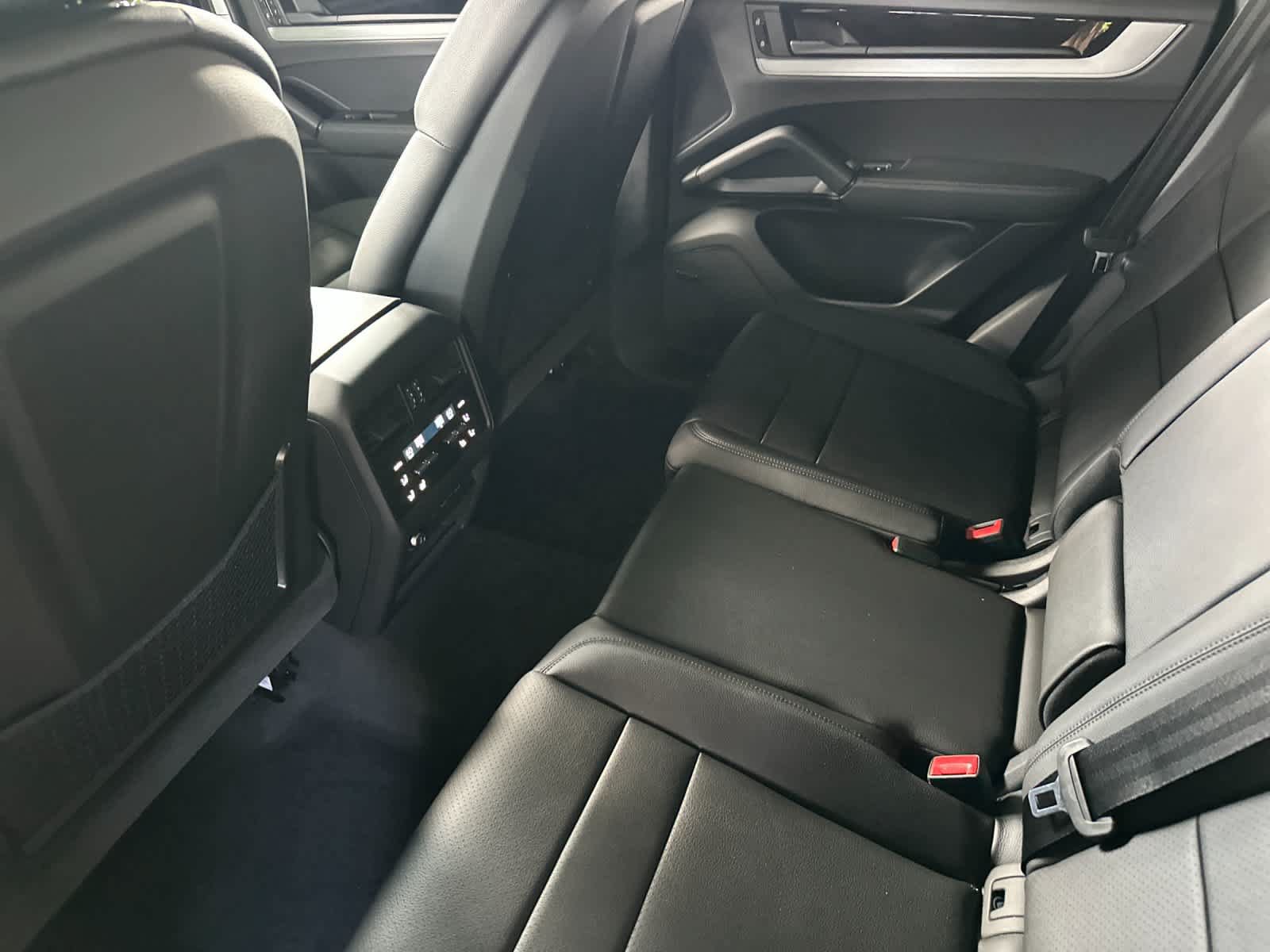 New 2026 Porsche Cayenne S AWD/4WD image 13
