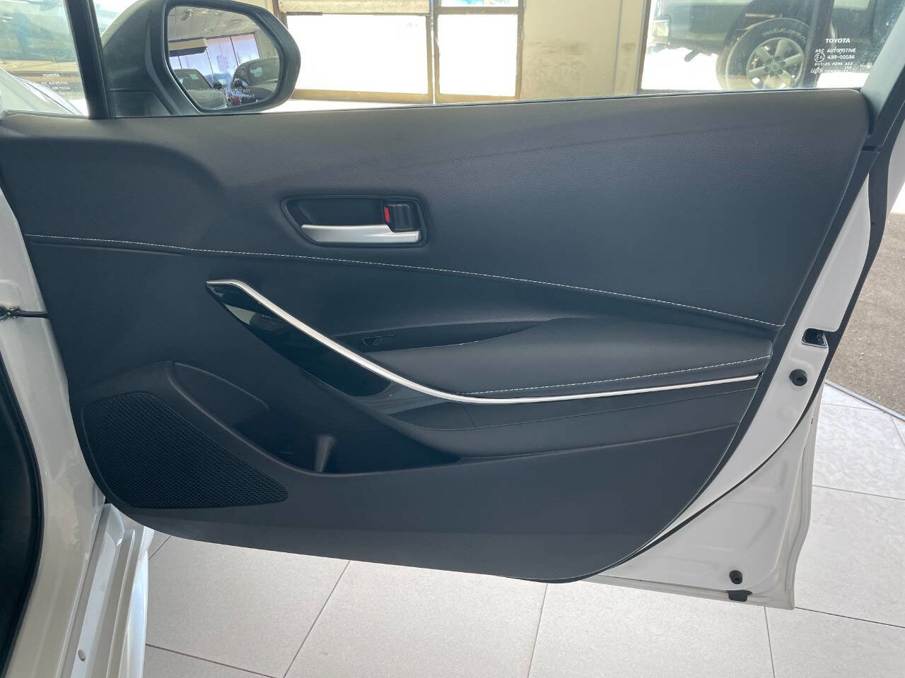 Used 2023 Toyota Corolla XSE w/ Carpet Mat Package (TMS) image 27