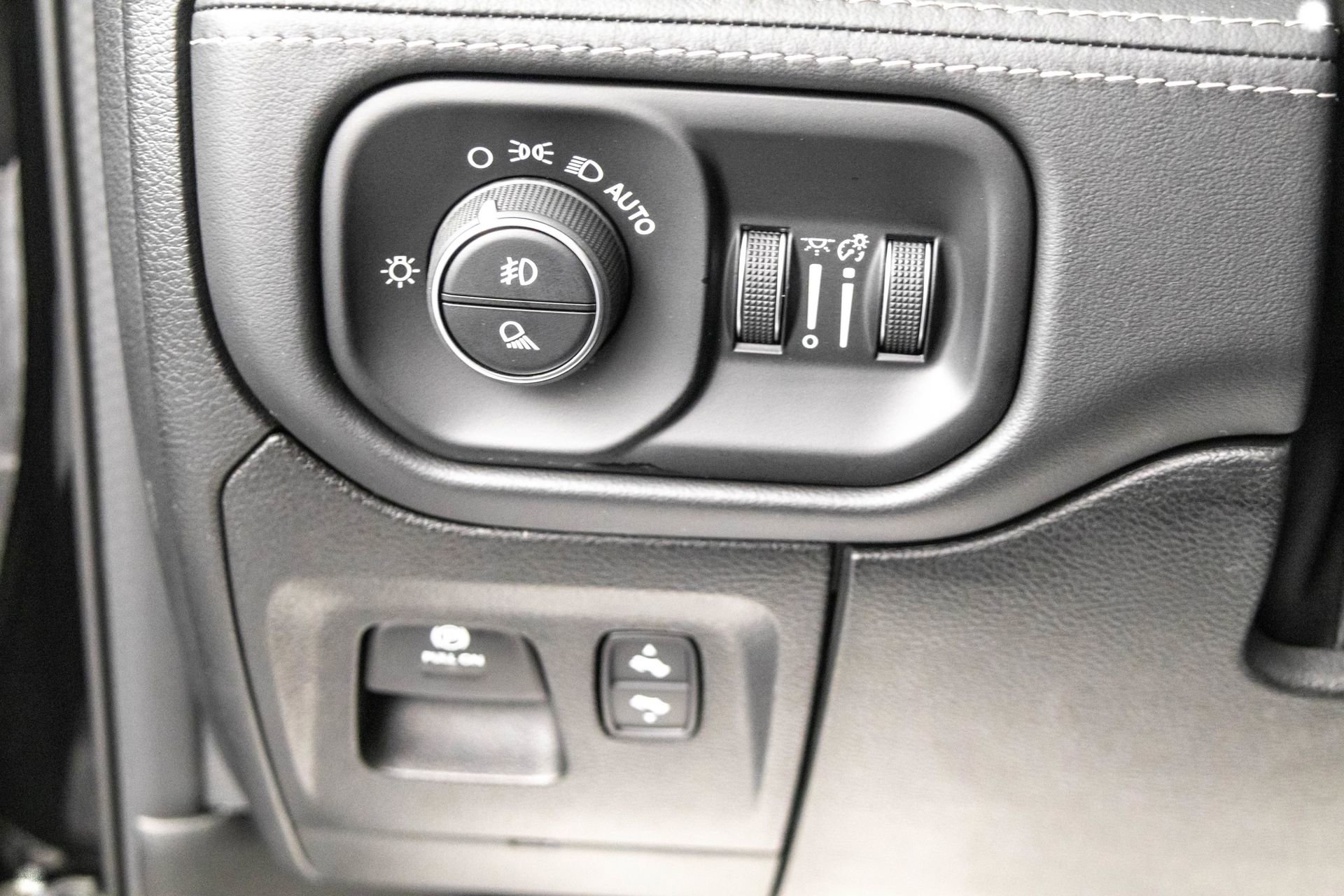 Used 2024 RAM 1500 TRX w/ TRX Level 1 Equipment Group image 19