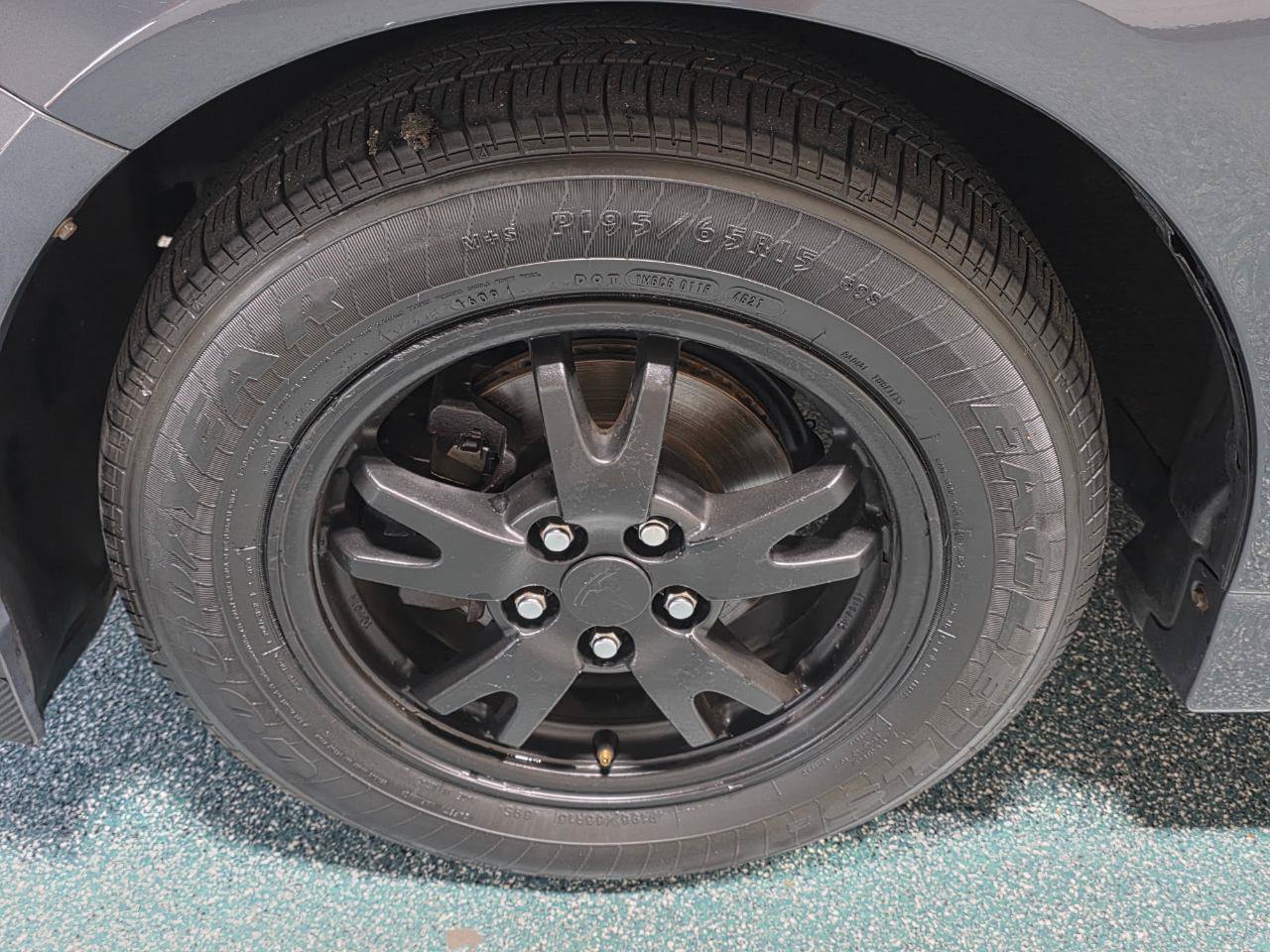 Used 2012 Toyota Prius Four FWD image 12