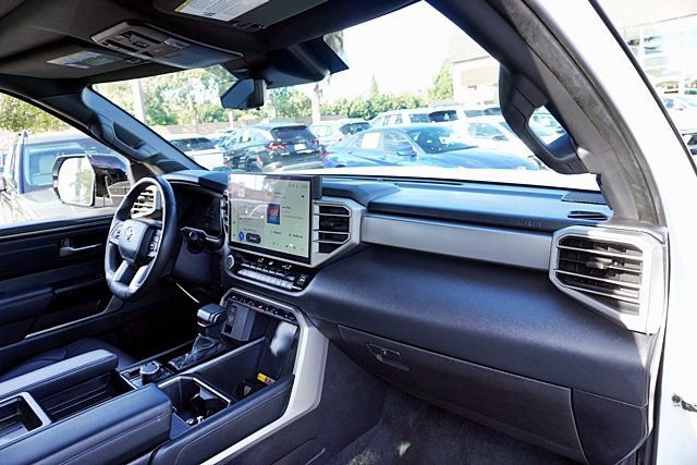 Used 2025 Toyota Tundra Limited w/ TRD Off-Road Package AWD/4WD image 11