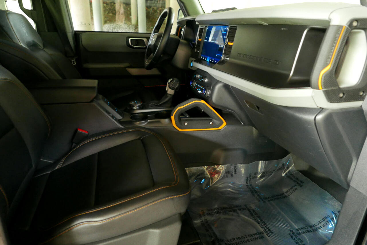 Used 2021 Ford Bronco Badlands image 26