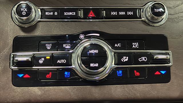 Used 2023 Lincoln Aviator Grand Touring w/ Equipment Group 301A AWD/4WD image 19