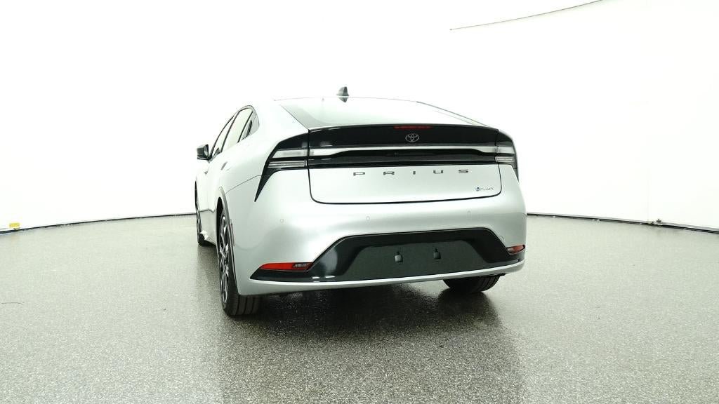 New 2026 Toyota Prius Plug-In Hybrid FWD image 22