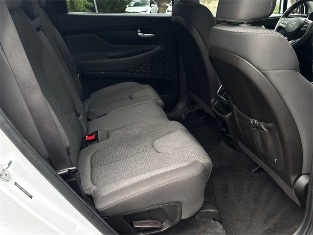 Used 2019 Hyundai Santa Fe SE image 12