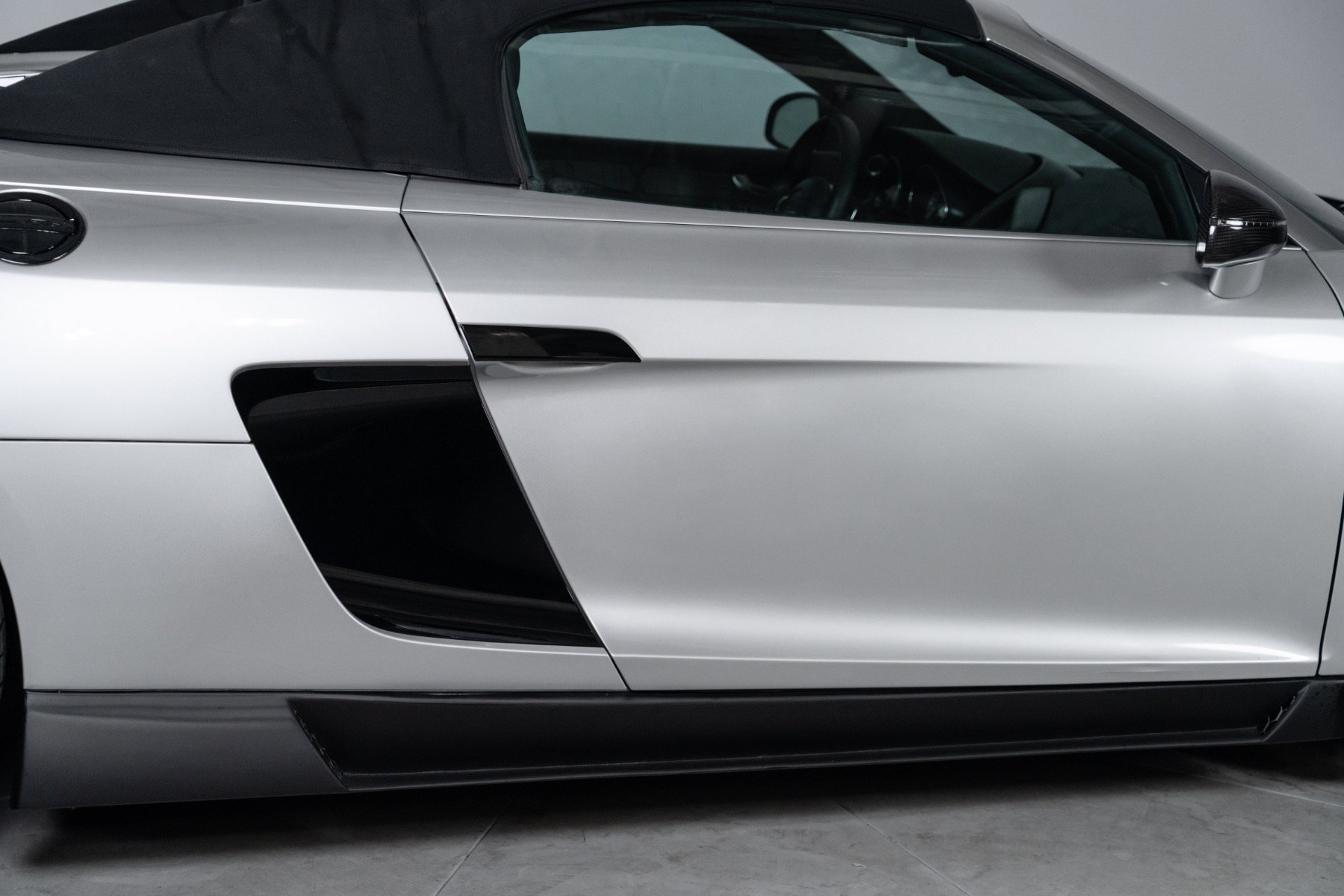 Used 2012 Audi R8 V10 AWD/4WD image 32