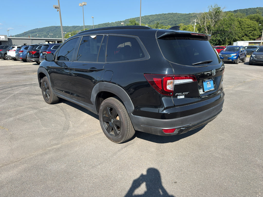 Used 2022 Honda Pilot TrailSport image 3