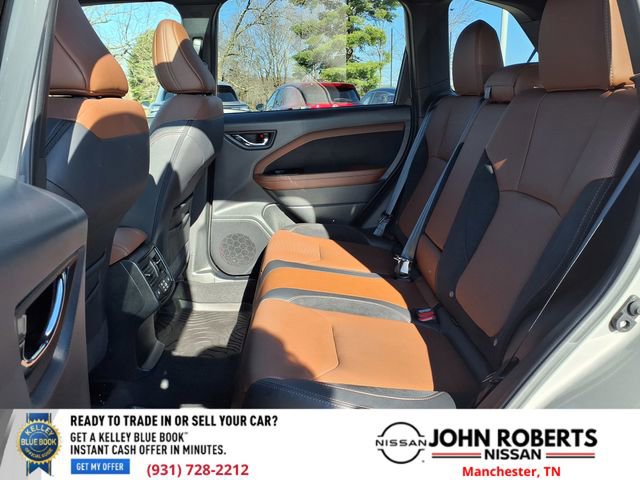 Used 2025 Subaru Forester Touring w/ Popular Package - Touring image 9