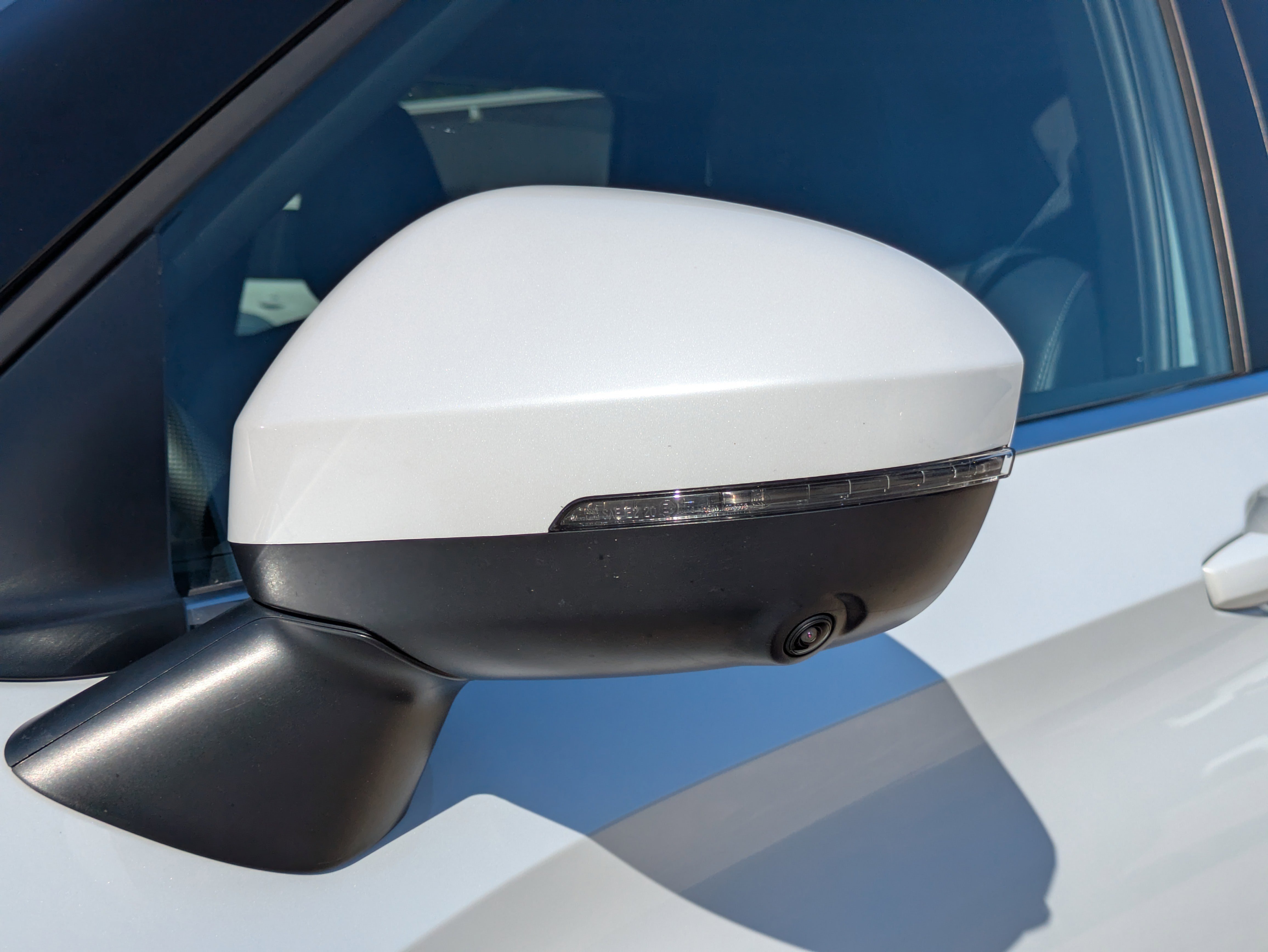 Used 2025 Mitsubishi Outlander SE image 34