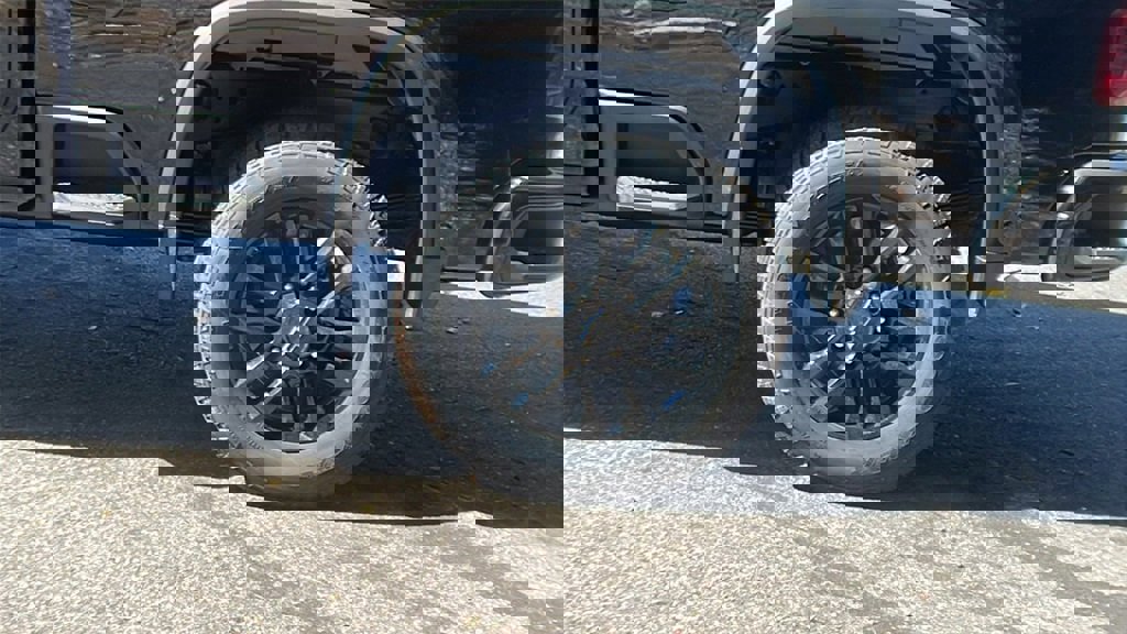 New 2025 Chevrolet Silverado 2500 Custom w/ Custom Value Package image 9