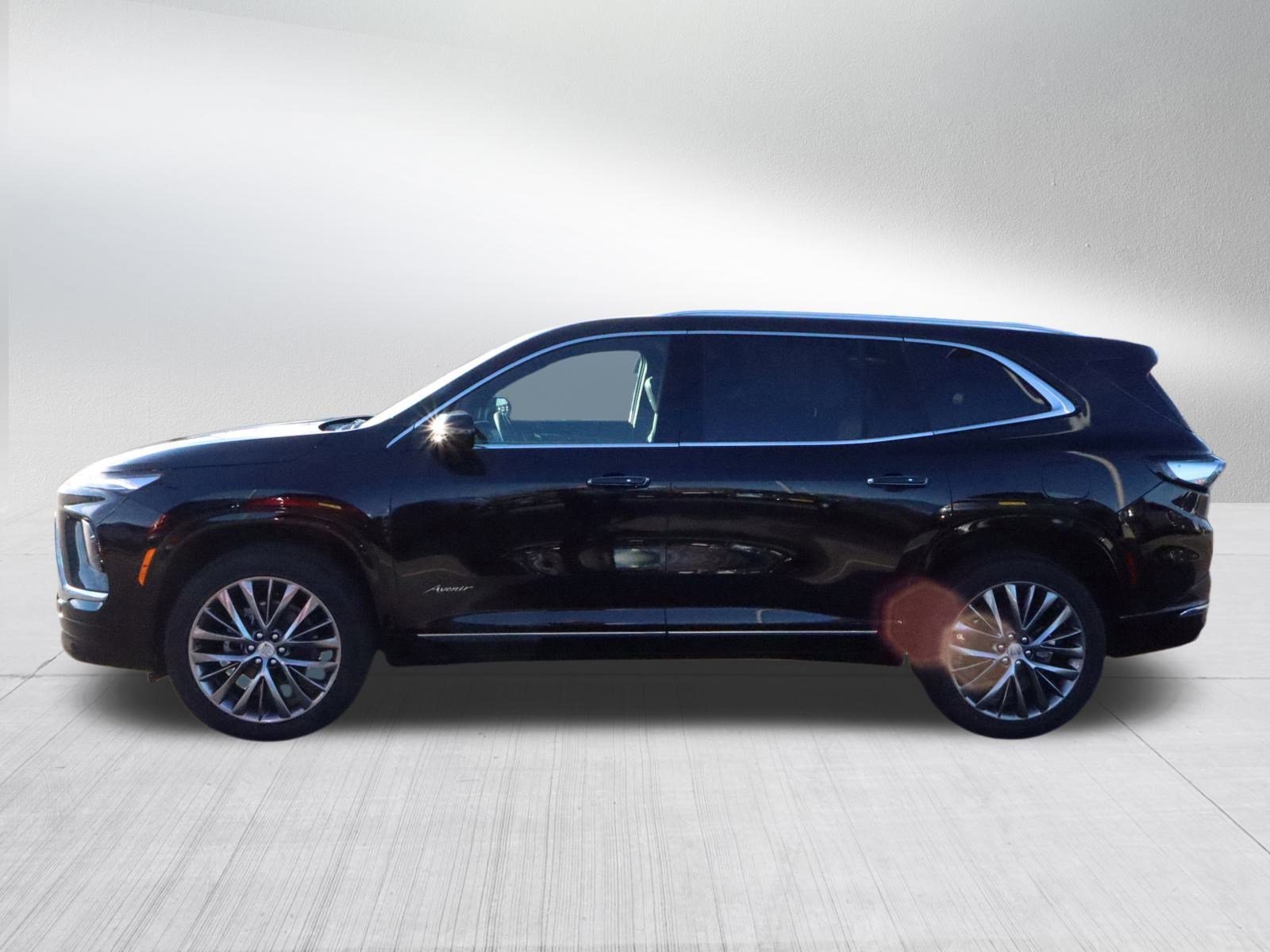 New 2026 Buick Enclave Avenir w/ Super Cruise Package image 4