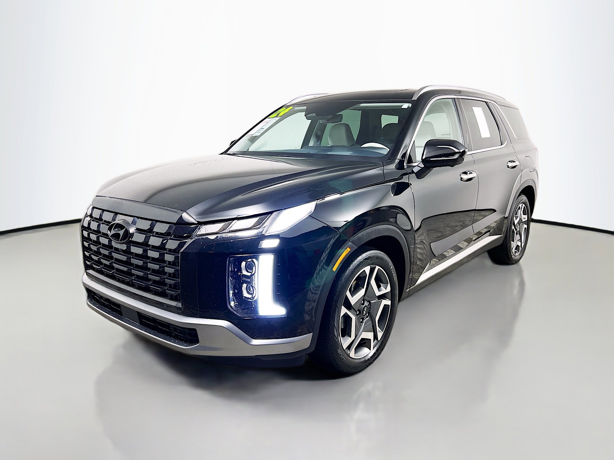 Used 2024 Hyundai Palisade Limited image 10