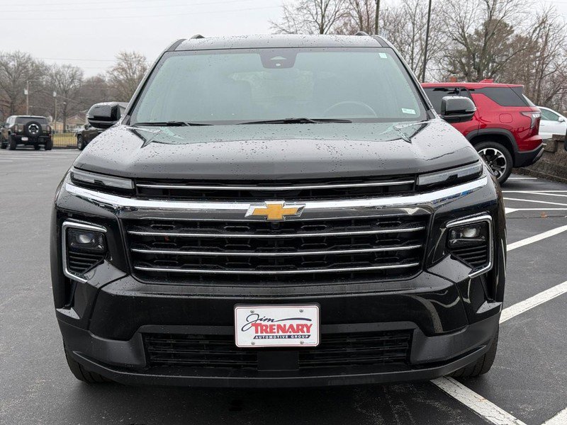 Used 2025 Chevrolet Traverse LT image 10