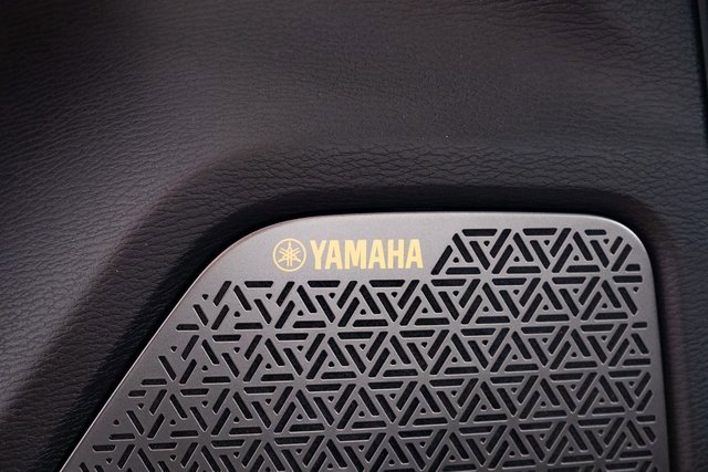 New 2025 Mitsubishi Outlander AWD image 22