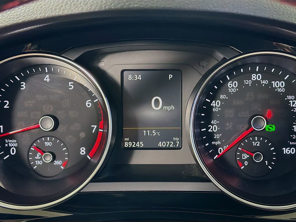 Used 2018 Volkswagen Jetta GLI FWD image 14