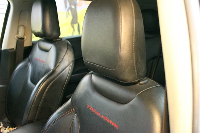 Used 2017 Jeep Compass Trailhawk w/ Leather Interior Group image 18