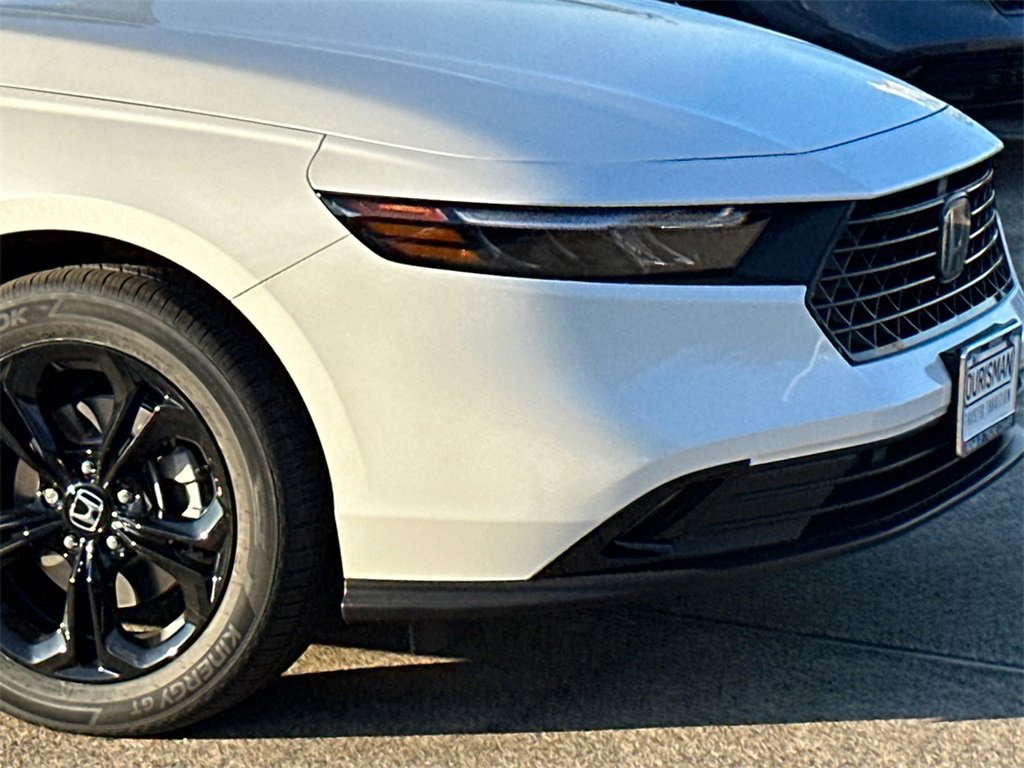 New 2025 Honda Accord SE image 4