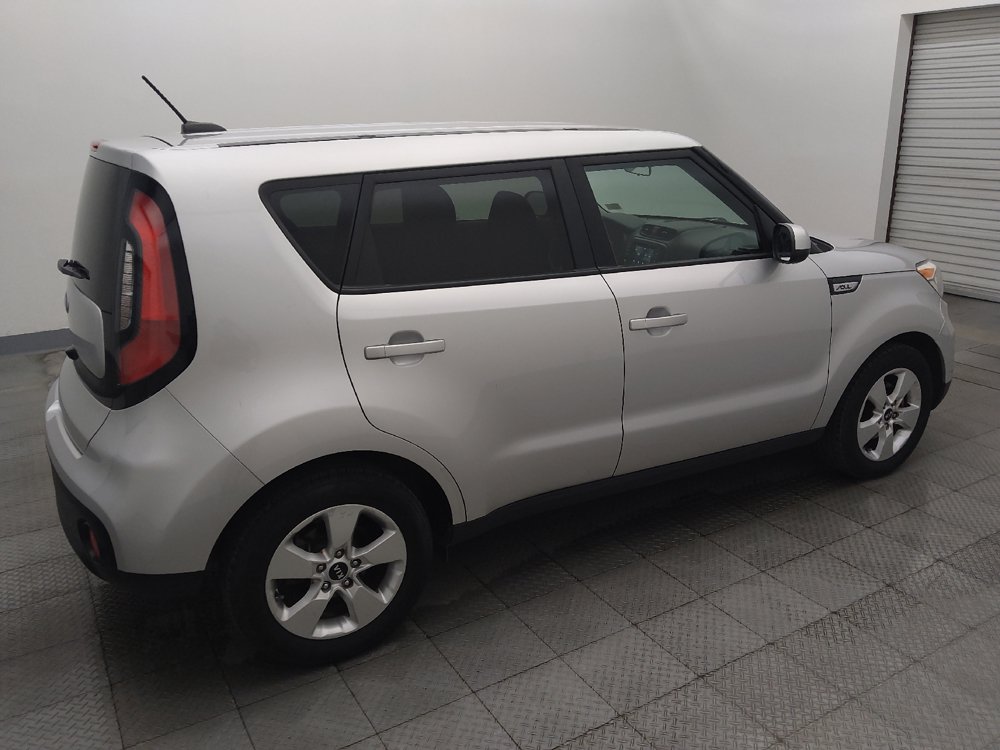 Used 2019 Kia Soul w/ Convenience Package FWD image 10
