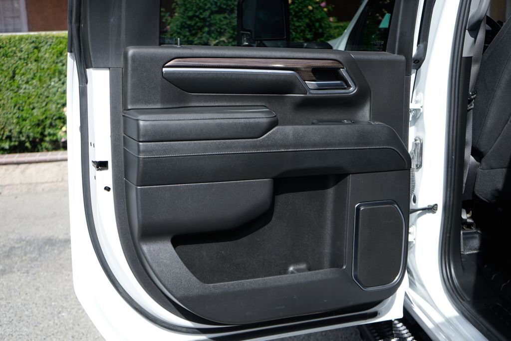 Used 2024 Chevrolet Silverado 3500 LT w/ Convenience Package AWD/4WD image 31