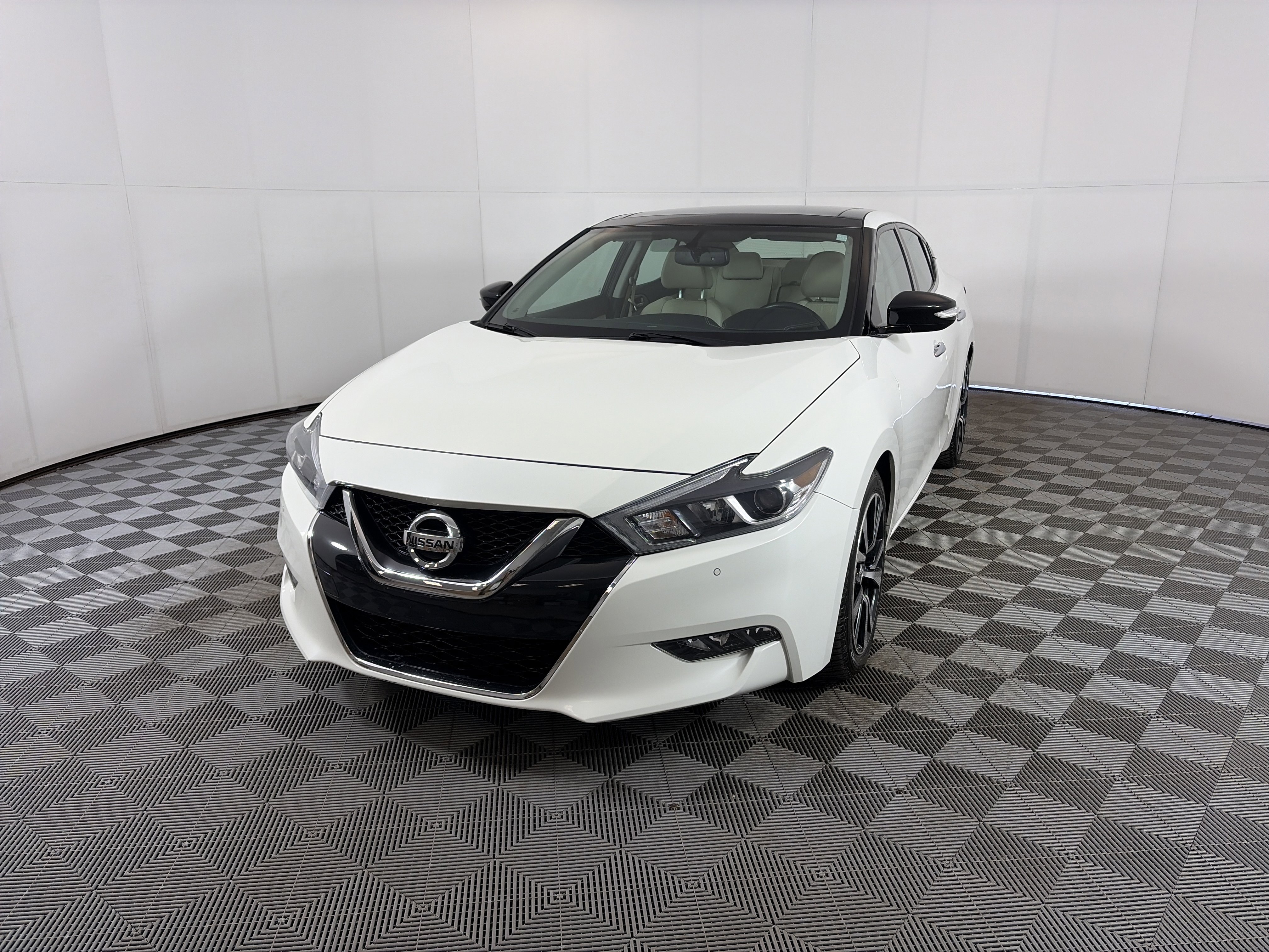 Used 2018 Nissan Maxima 3.5 SL image 3