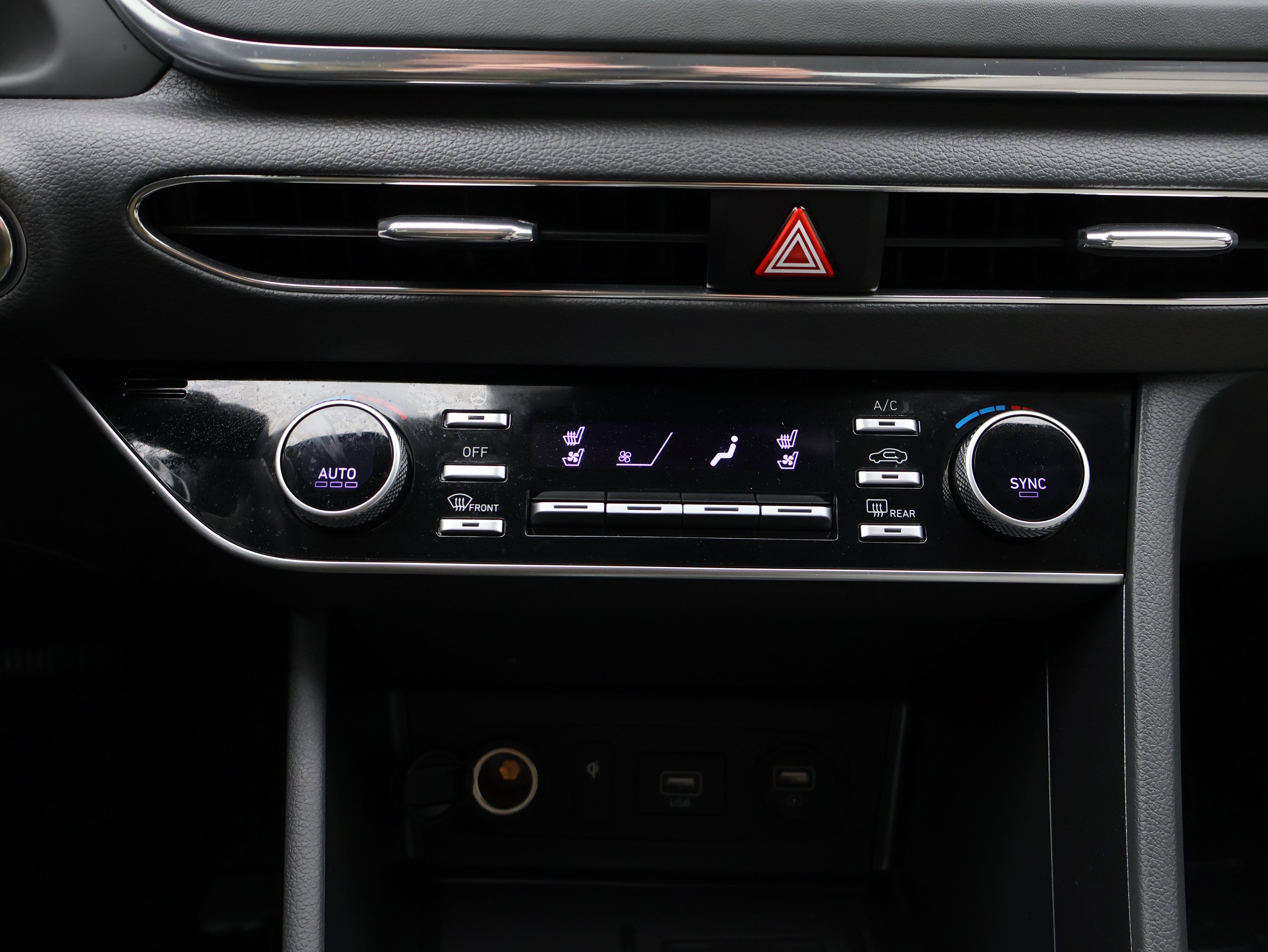 Used 2023 Hyundai Sonata Limited image 25