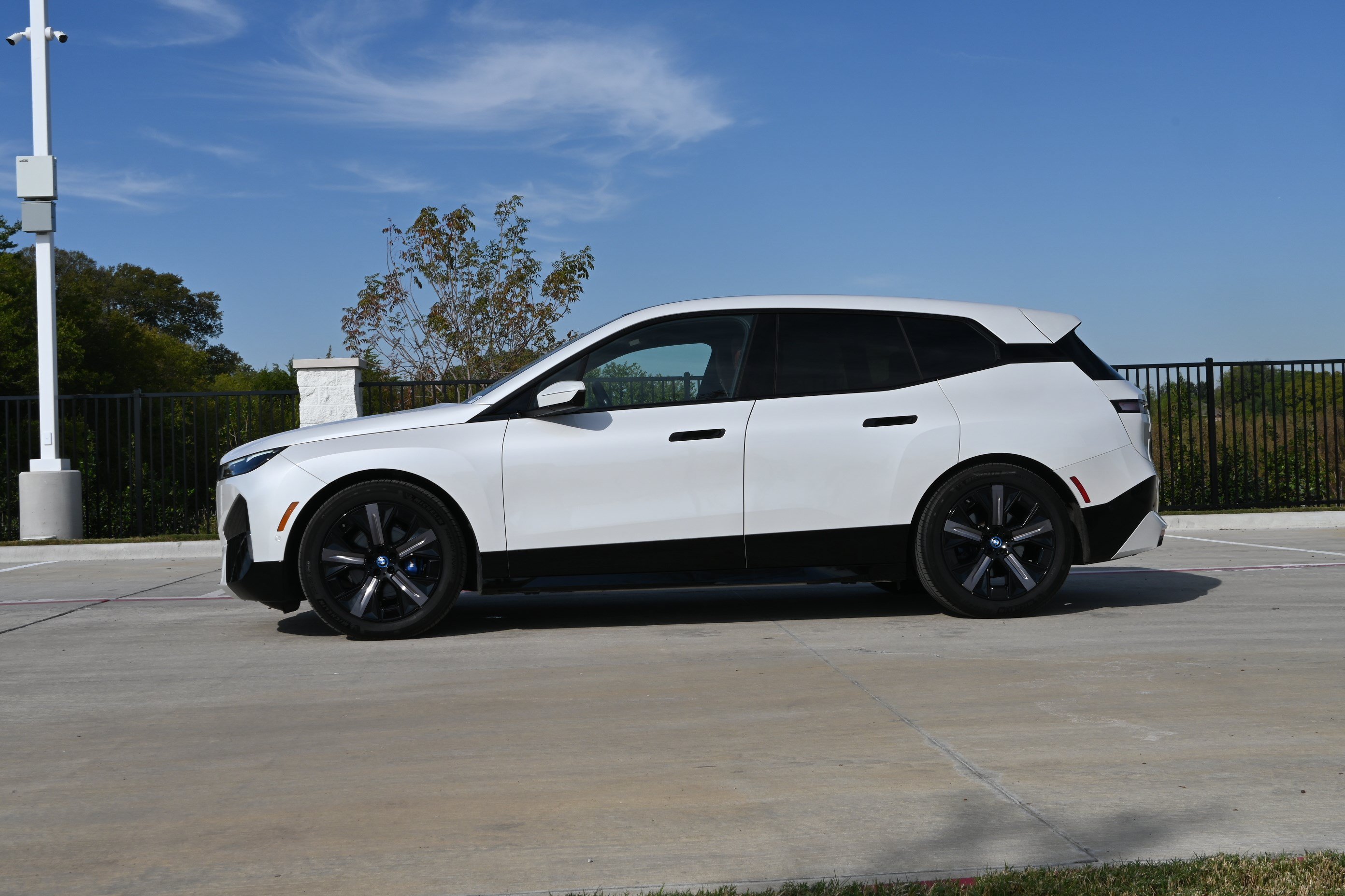 Certified 2024 BMW iX M60 AWD/4WD image 6