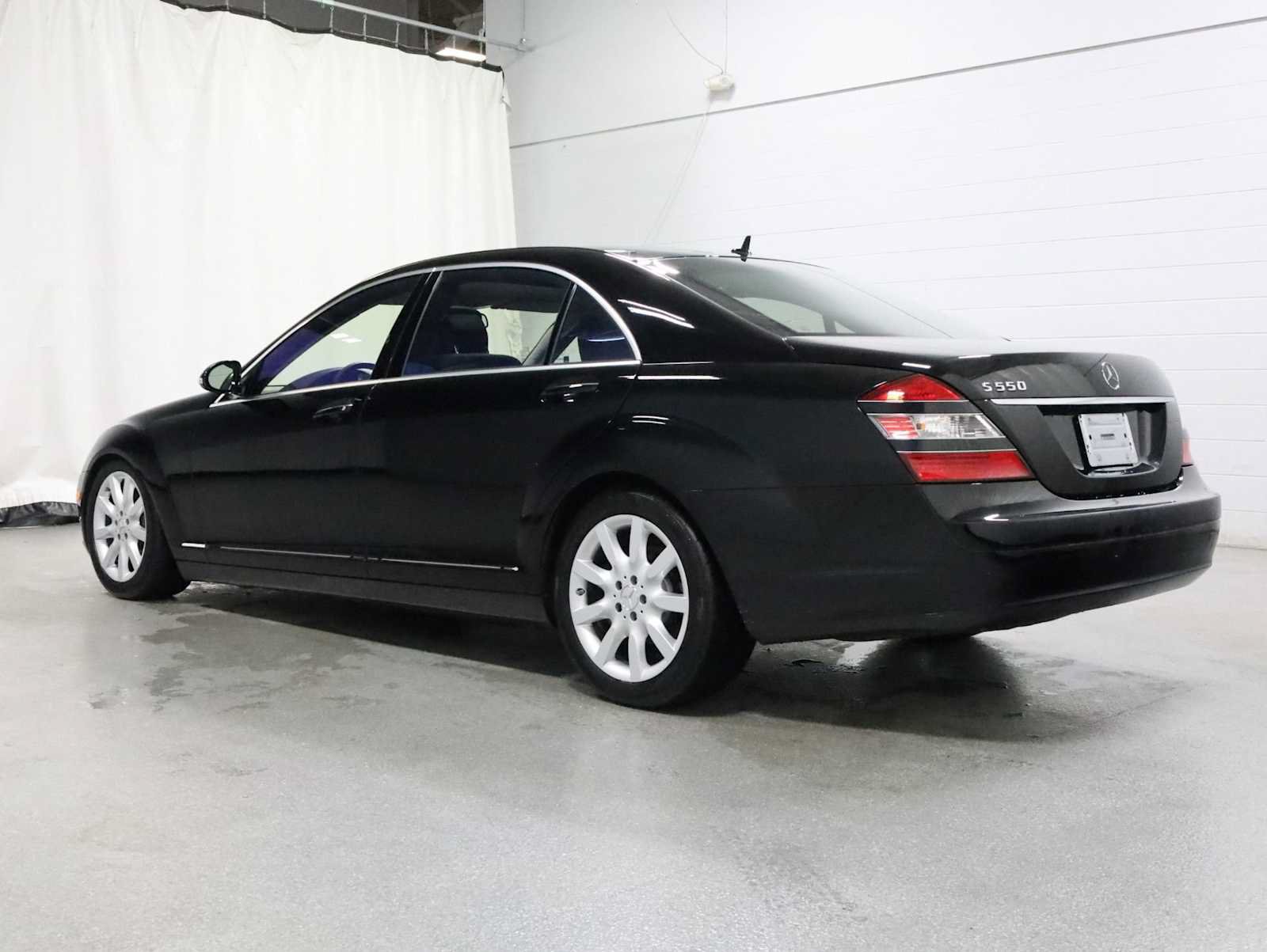 Used 2007 Mercedes-Benz S 550 image 3