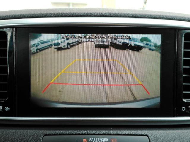 Used 2020 Kia Sportage EX FWD image 8